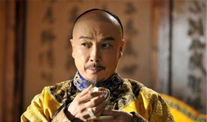 300年前，古人如何在一年时间内，将40吨铁链安在大渡河上？