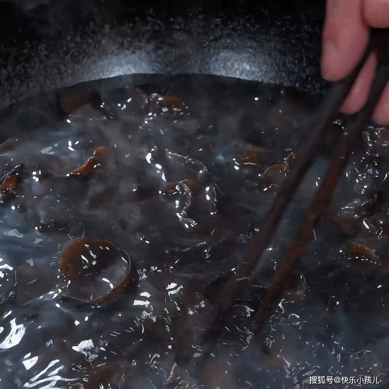 家常辣炒木耳的温馨教程